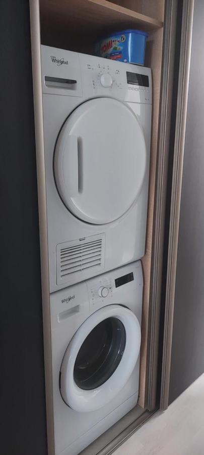 Tower Szeged Belvarosi Exkluziv Panoramas Apartman - Free Parking エクステリア 写真